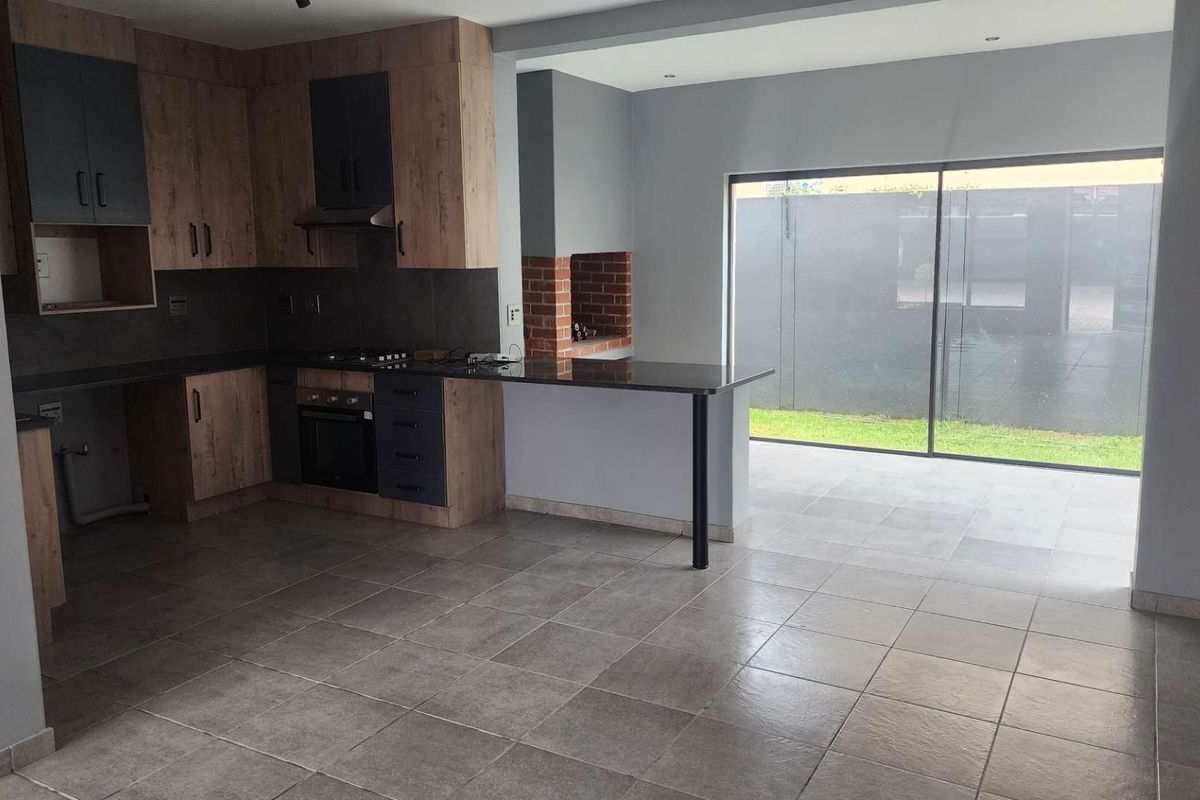 Great Investment opportunity, Straight from the Developer no additional Costs, No transfer Costs - Photo 4