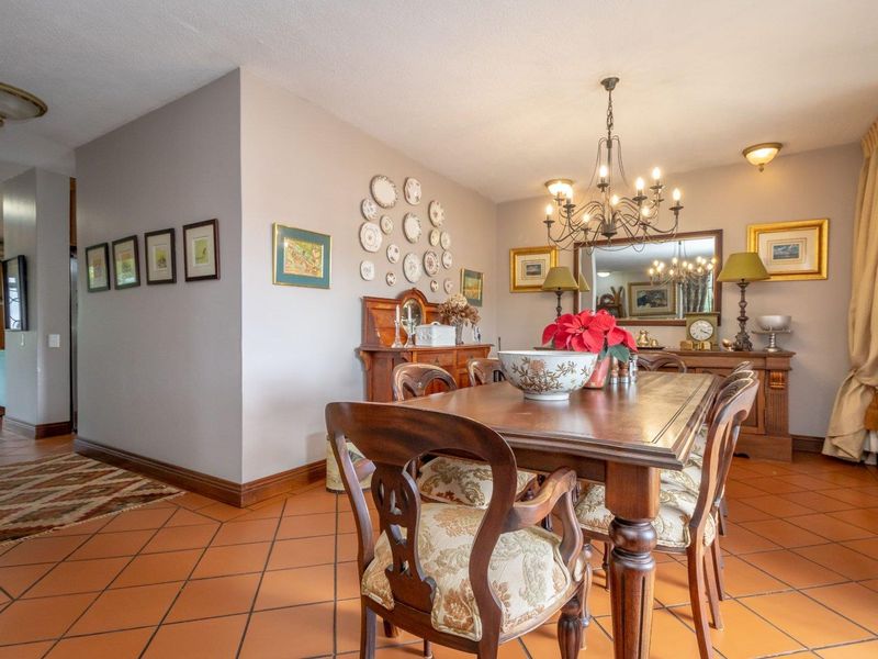 Charming Multi-level Property in Westdene - Photo 5