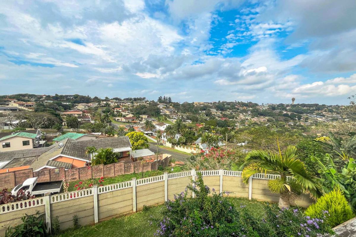 Spacious 4 bedroom entertainers dream home. - Photo 2