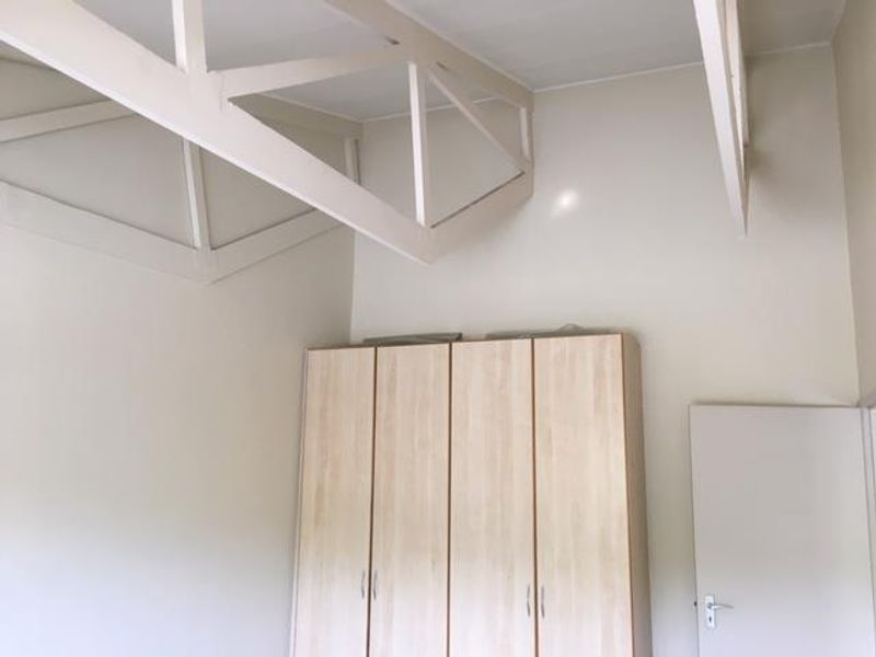 DUPLEX TOWNHOUSE FOR SALE IN KLEIN WINDHOEK!!! CC REGISTERED!!! - Photo 7