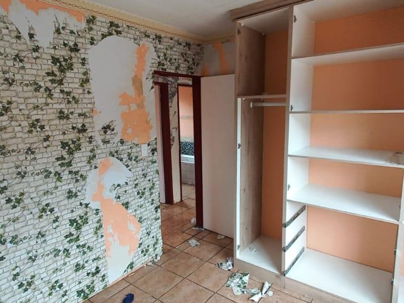 Gem valley house for sale - Photo 10