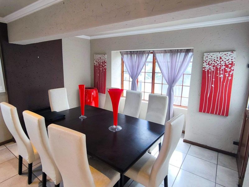 Ideal AirBnB Residence! Best of the Best! - Photo 6