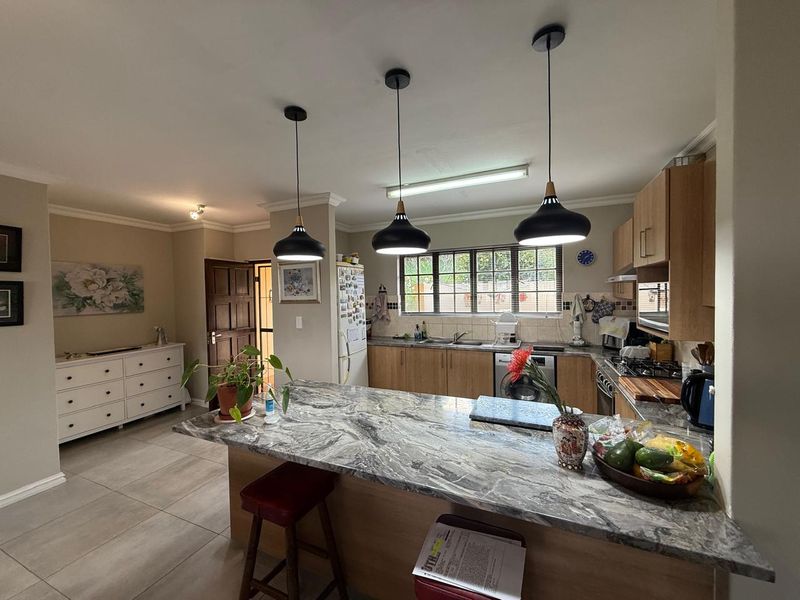 Modern 2 Bedroom Home with Midmar Views in Eagle Ridge Estate, Howick - Photo 9