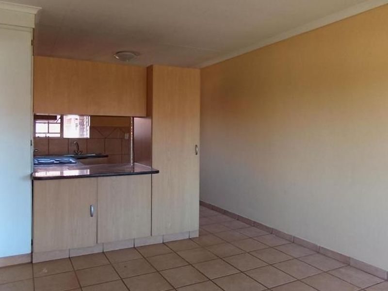 2 Bedroom Apartment For Sale In Clarina - Photo 5