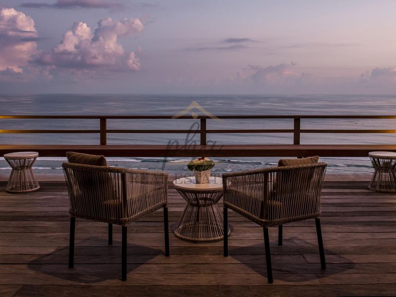 Your Coastal Retreat Awaits - Photo 1