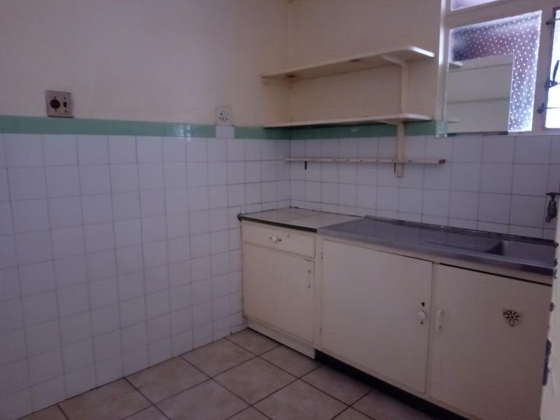 Calling first time buyers and investors!!! - Photo 2