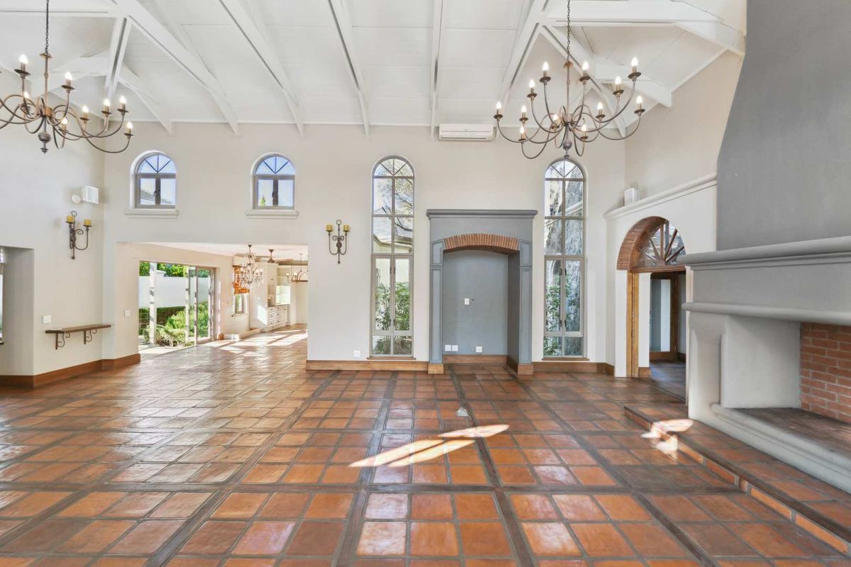 Highly Desirable Location in Val de Vie Estate - Photo 5