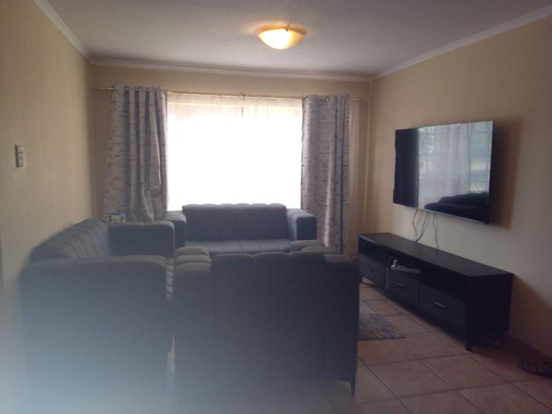 Apartment for Sale in Castleview Germiston - Photo 7