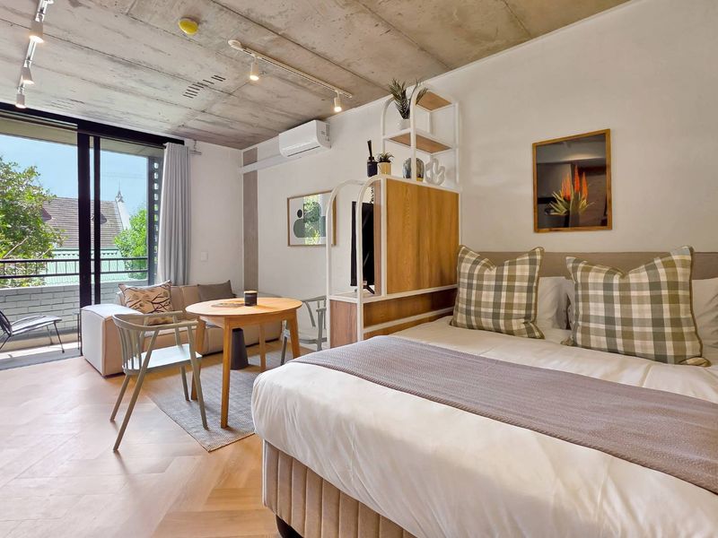 Brand New Fully Furnished Studio - Photo 1
