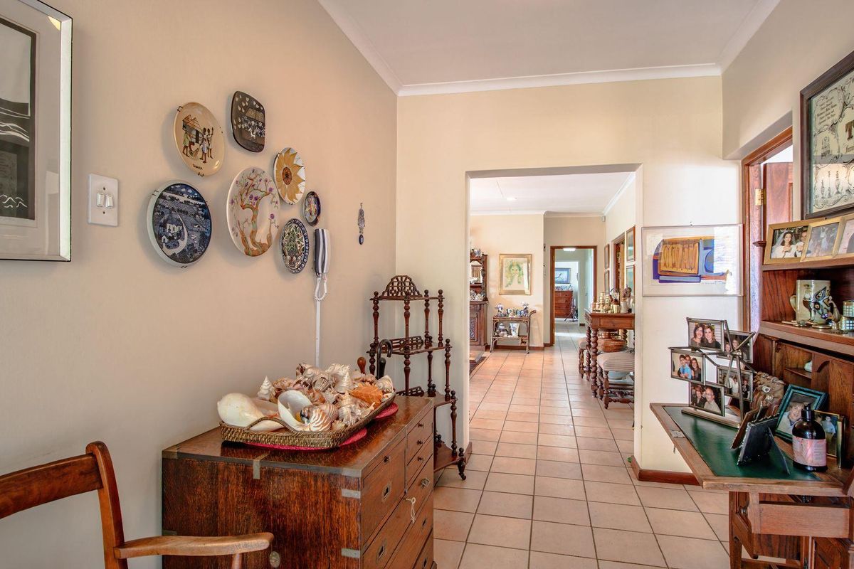 3 BEDROOM CLUSTER FOR SALE IN GROENKLOOF - Photo 3