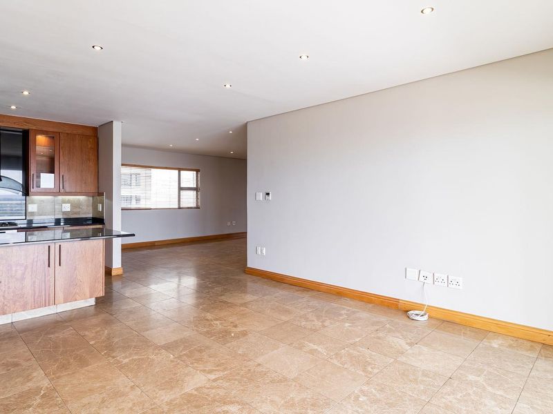 4 Bed Penthouse for Sale in Morningside - Photo 7