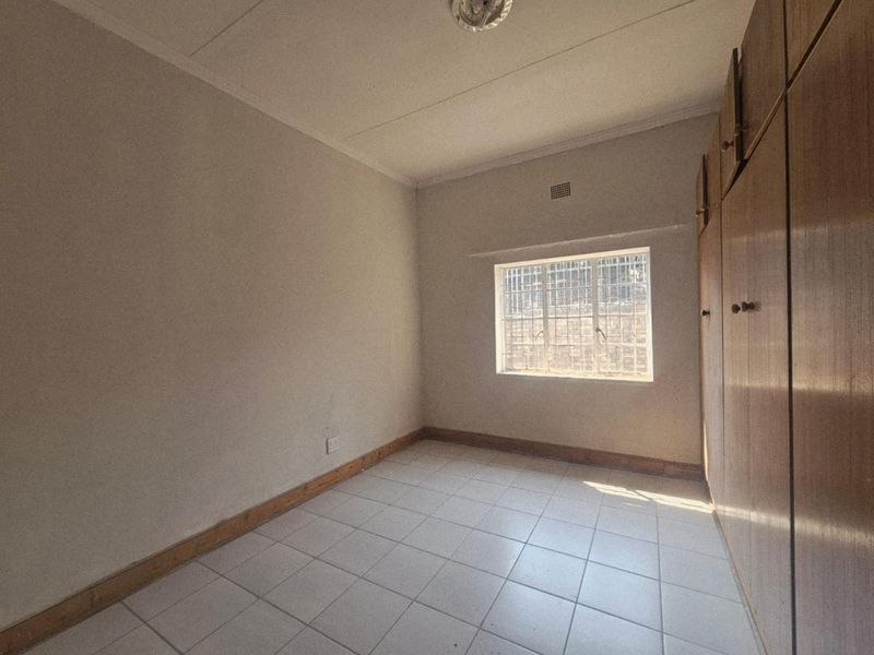 Charming Family Home with Income Potential in a Peaceful Suburb - Photo 8