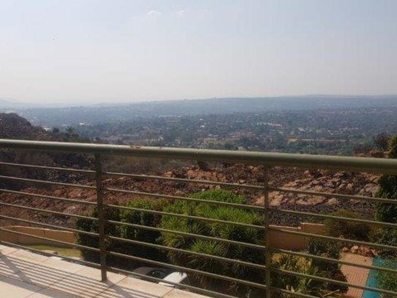 Beautiful Bachelor Apartment in Northcliff - Photo 6