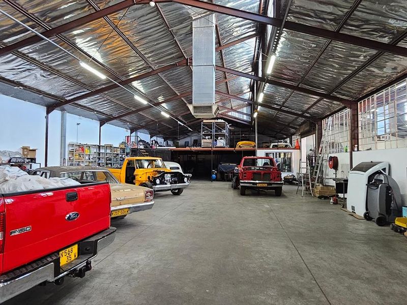 Office for Sale in Southern Industrial Area - Photo 3