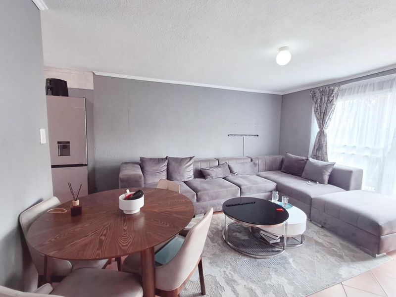 Schedule Your Viewing: Don't Miss Out - Photo 8