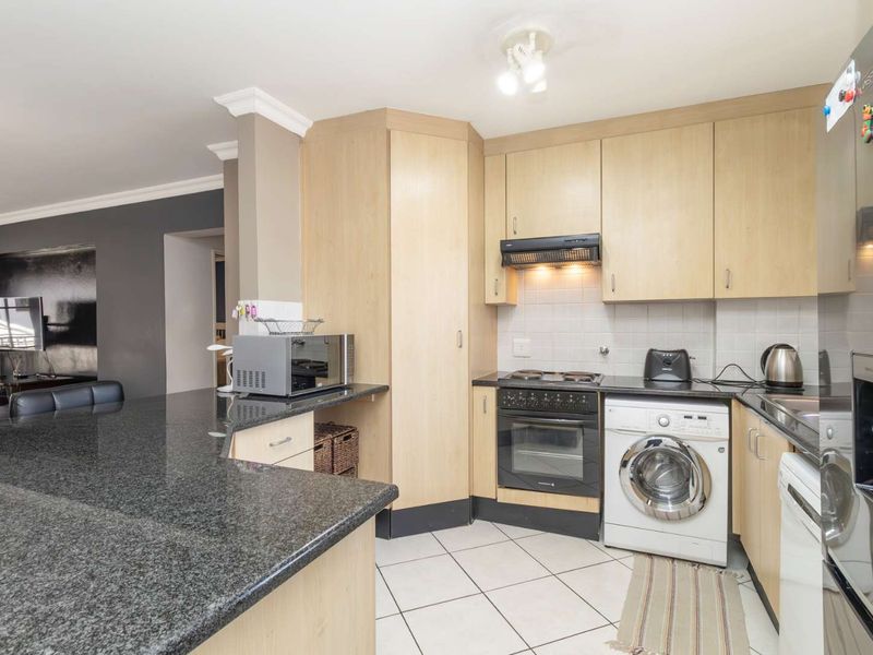 Fully Furnished and Equipped Apartment - Photo 4