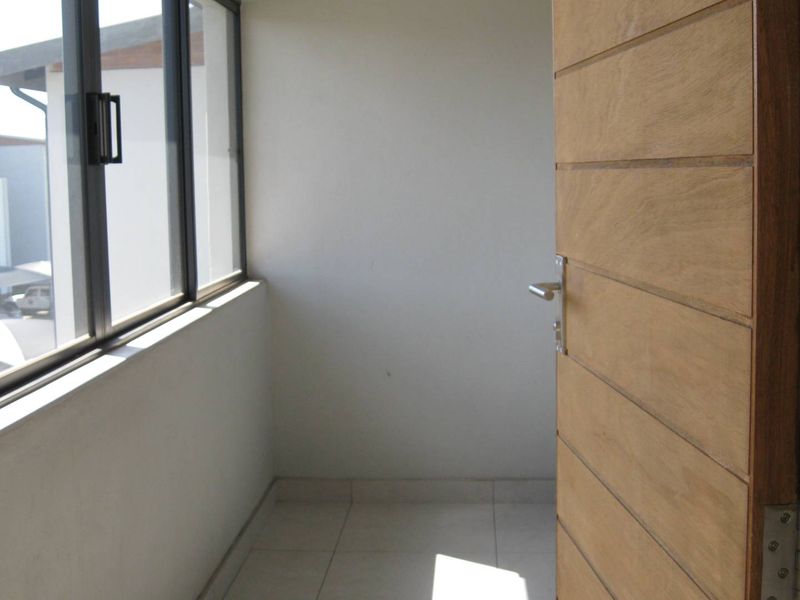 Stylish & Affordable Apartment in Irene – 2 Bedrooms and Great Amenities - Photo 10