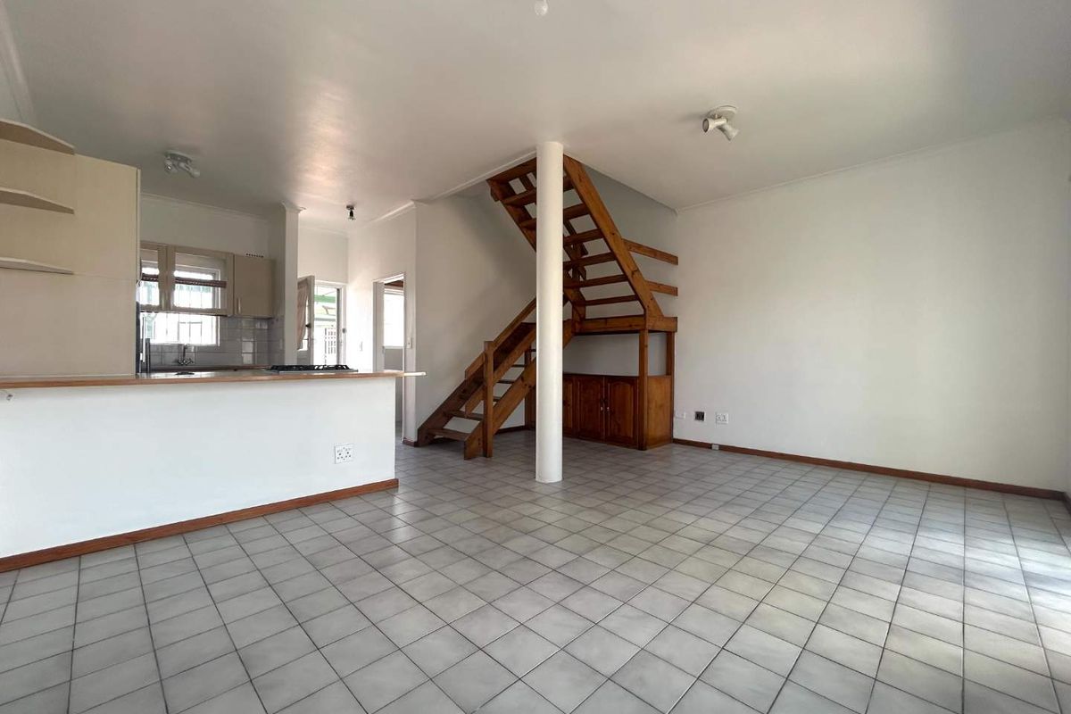 Charming 3-Bedroom Home with a lovely garden - Photo 4