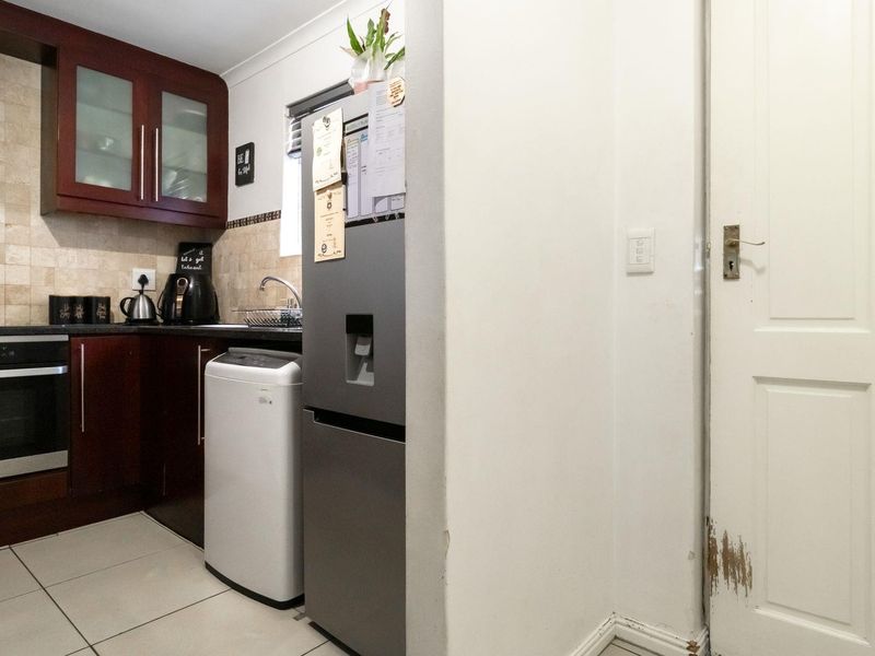 Bargain Buy: Investor alert, Brilliant Buy, Brilliant Price. - Photo 7