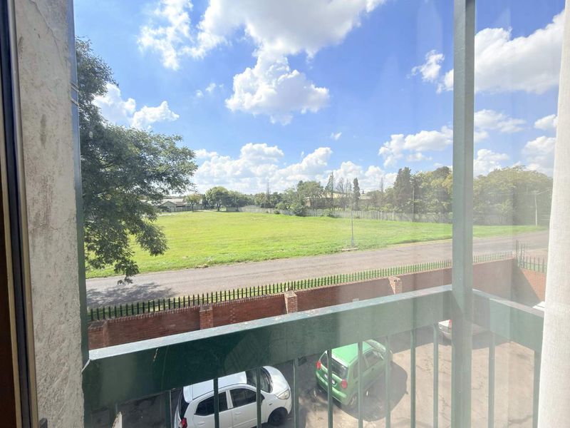 Comfortable 2‐Bedroom Apartment in Germiston - Photo 5