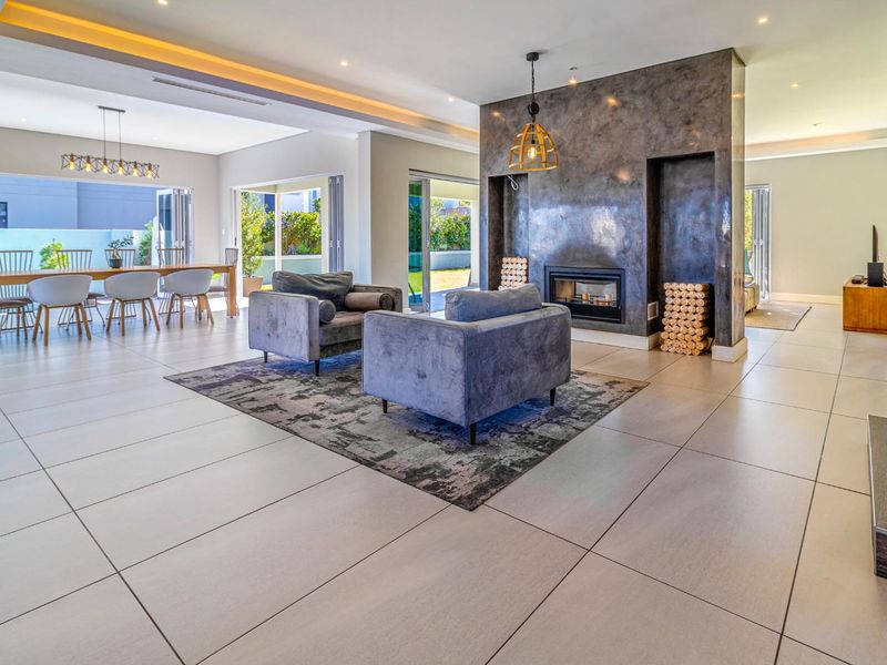 Stunning Four Bedroom Family Home For Sale in Waterfall Country Estate - Photo 9