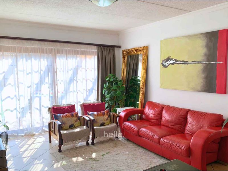 Two Bedroom townhouse to let - Photo 8
