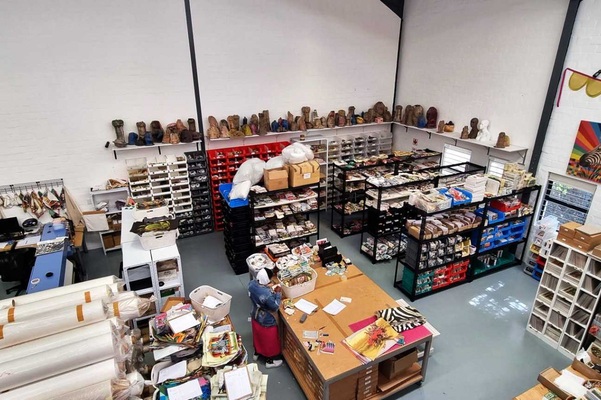Double Volume Warehouse in Excellent Condition - Photo 2