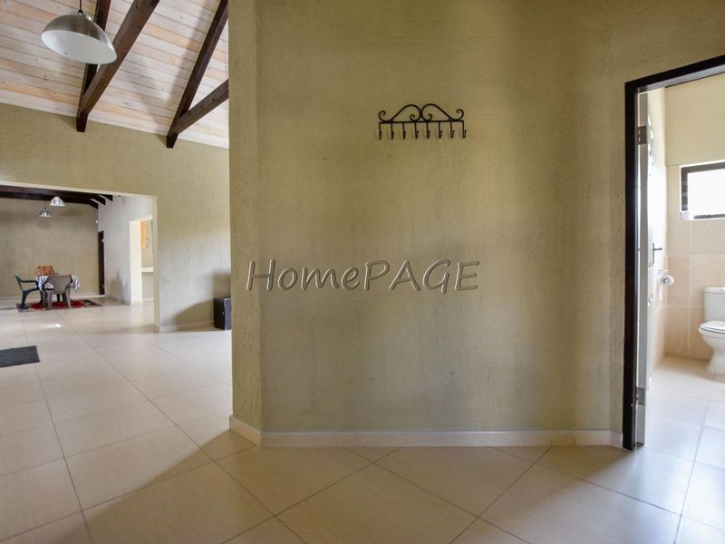 Ext 15, Swakopmund:  Attractive 3 Bedr home is for sale - Photo 5