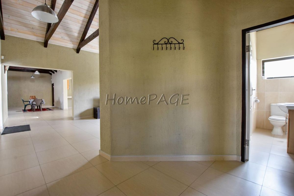 Ext 15, Swakopmund:  Attractive 3 Bedr home is for sale - Photo 5