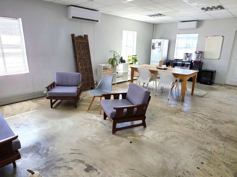 Modern First Floor Office in Westlake Business Park - Photo 6