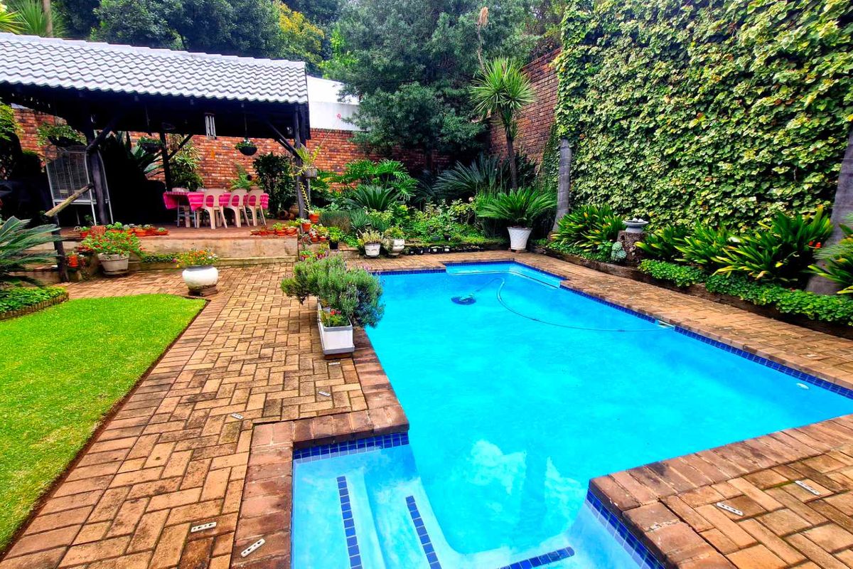 PRISTINE FAMILY HAVEN - Photo 5