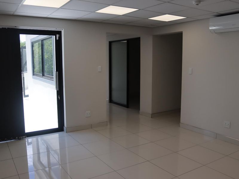 Excutive Offices Ausspanplatz - Photo 2