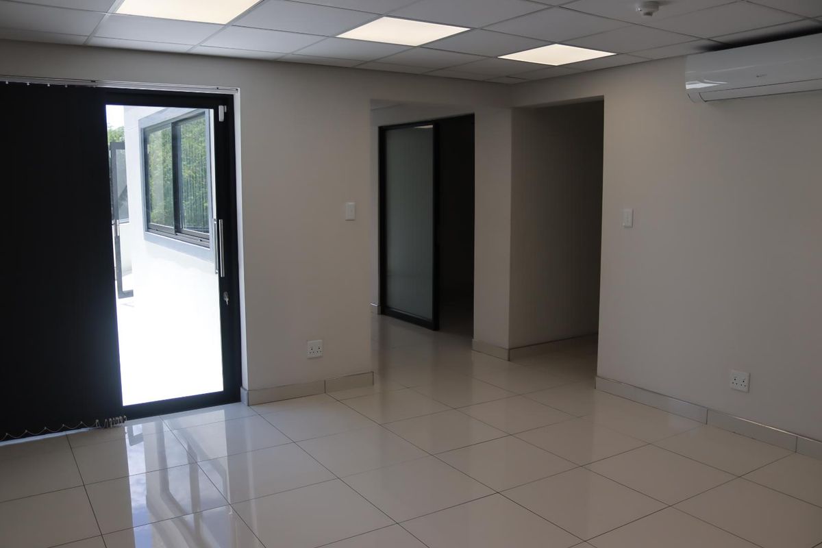 Excutive Offices Ausspanplatz - Photo 2