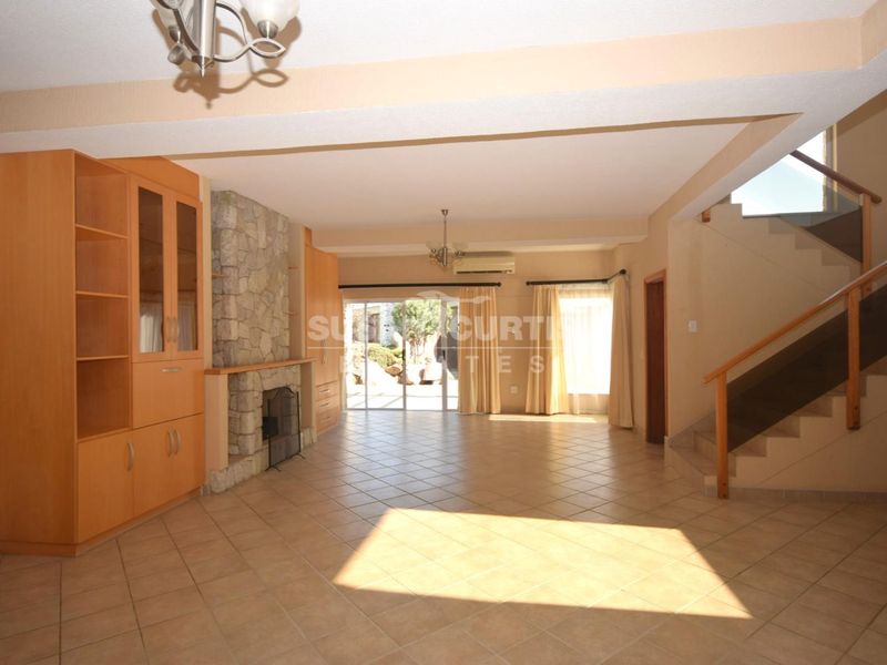 Open light double story house on Rossmund Golf Estate - Photo 9