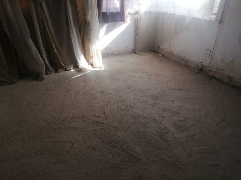 A total renovation is needed! - Photo 8