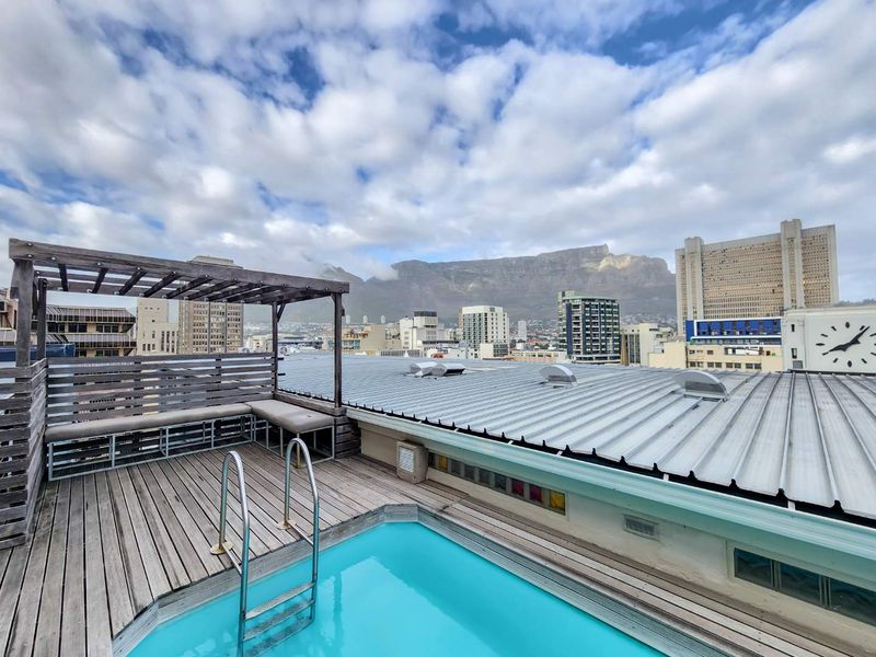 3 Bedroom Apartment in Greenmarket Place - Photo 4
