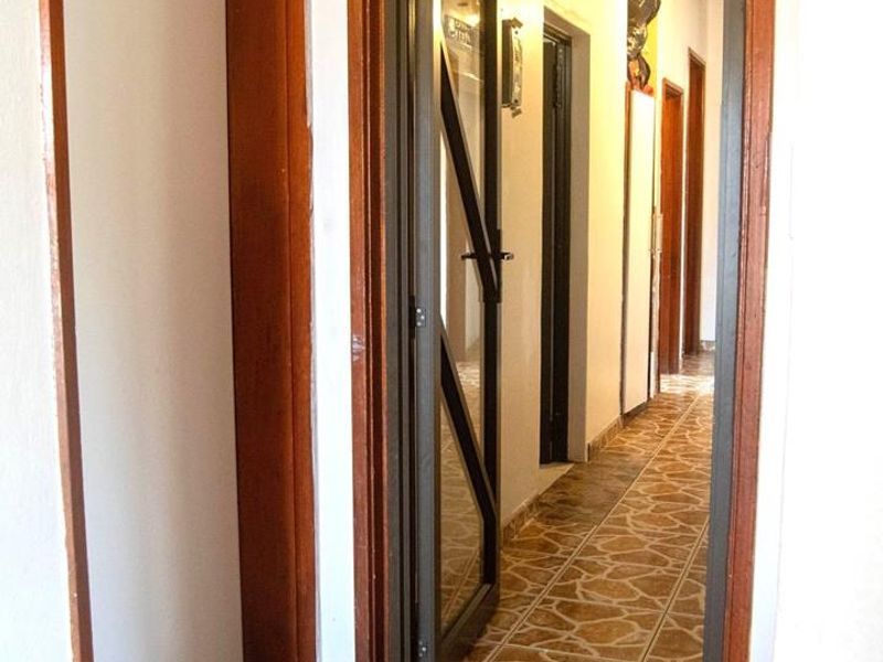 Blend of Classic & Modern - Photo 9