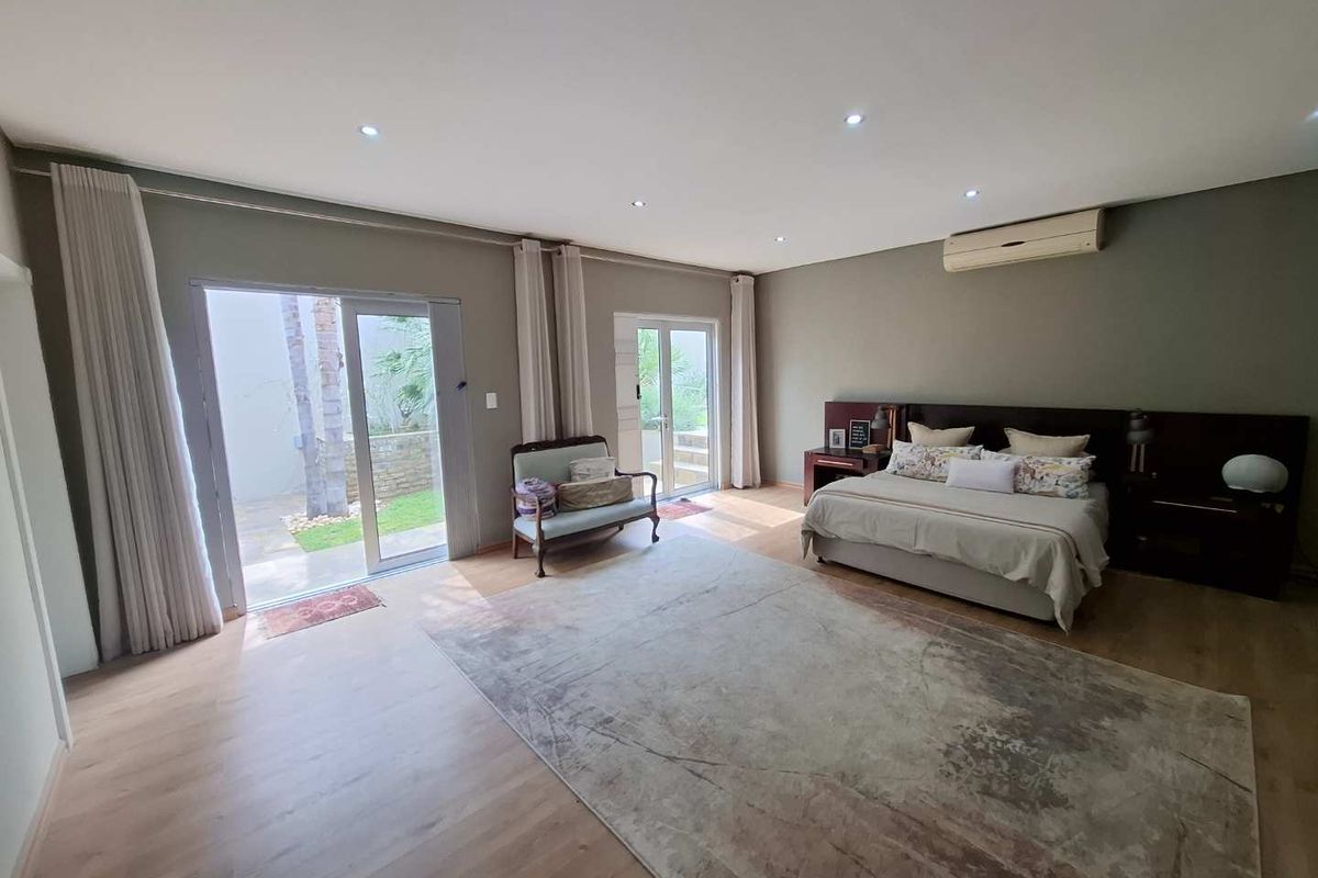 Modern Family Home in a Garden Oasis - Photo 5