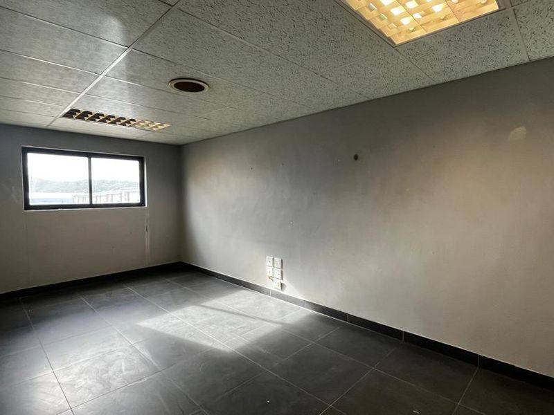 Commercial Property For Sale in Brahman Park - Photo 9