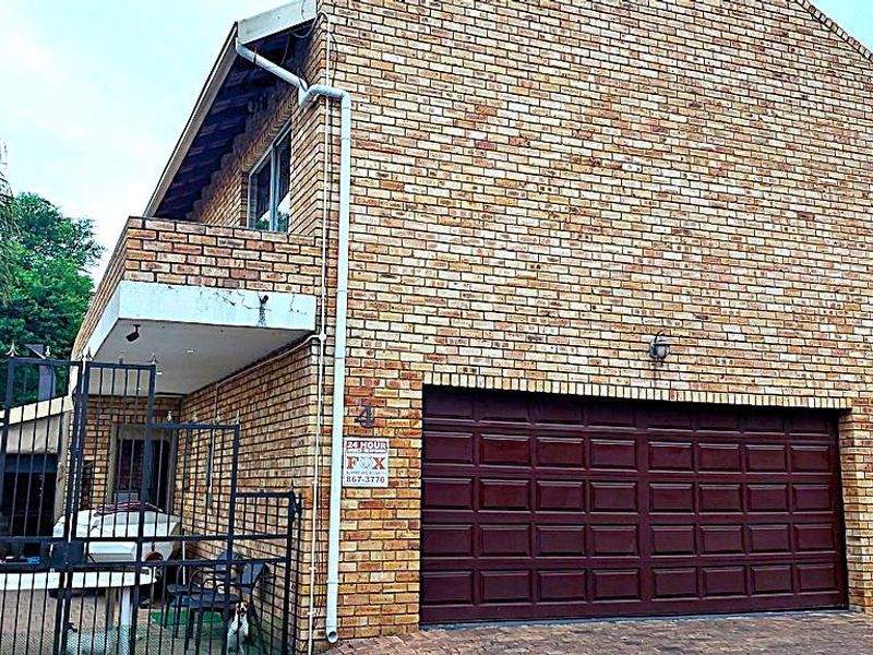 Modern Duplex with Solar Power in New Redruth - Photo 3