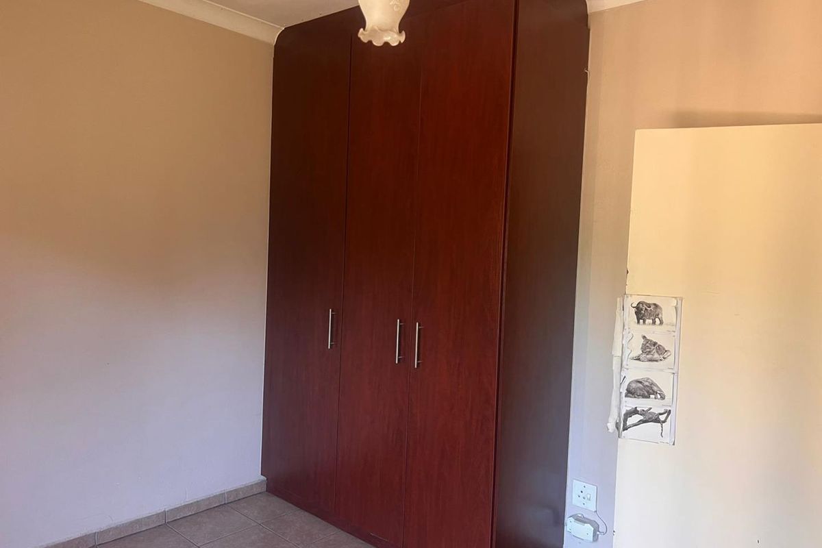 3 Bedroom House For Sale in Three Rivers - Photo 5