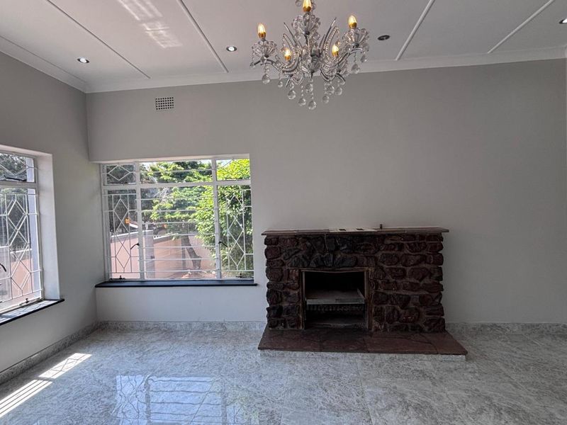 3 Bedroom House to Rent in Edleen Kempton park - Photo 2