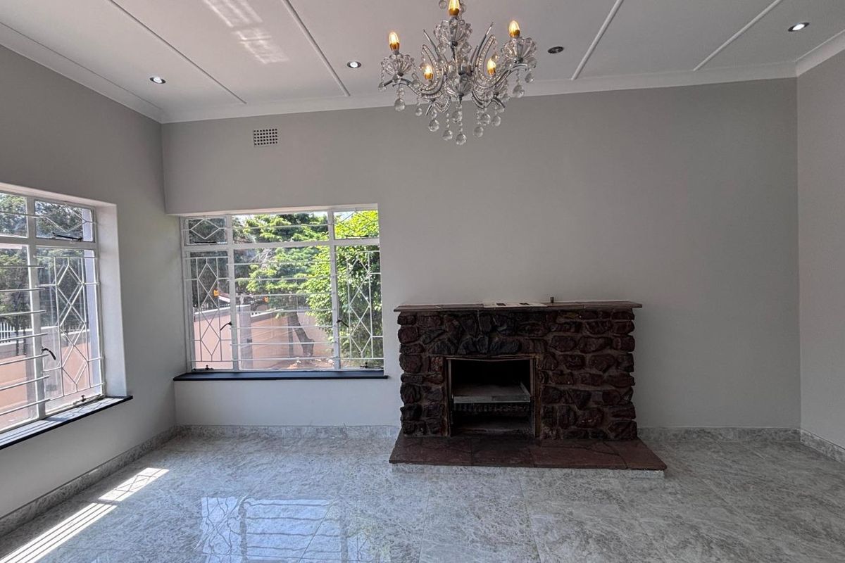 3 Bedroom House to Rent in Edleen Kempton park - Photo 2
