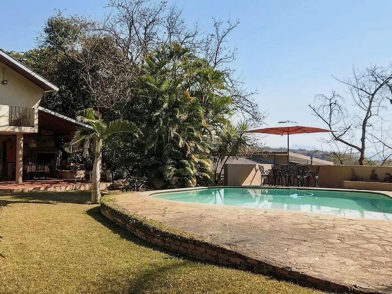 A HOME THAT EXCEEDS EXPECTATIONS... WAIT UNTIL YOU SEE IT! - Photo 2