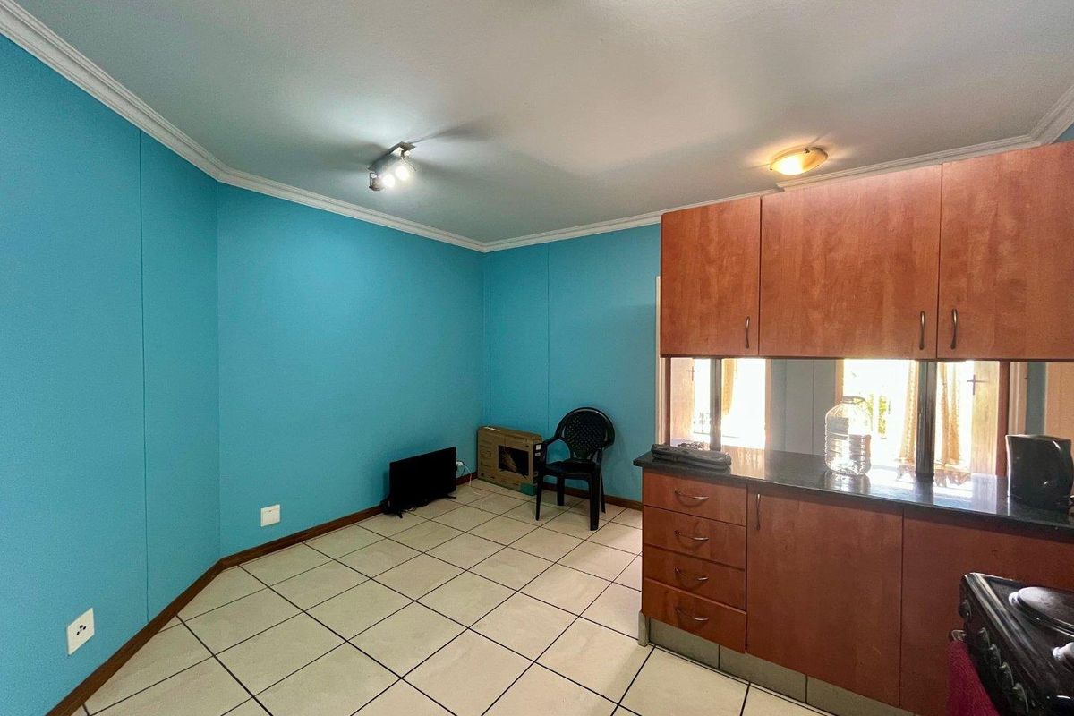 2 Bedroom Apartment for Sale in Hillcrest Boulevard II, Hatfield / Hillcrest - Photo 5