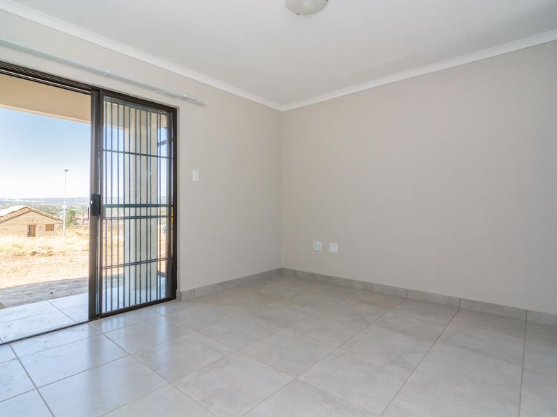 Introducing Your Dream Home in Kya Sands: Tailor-Made Elegance - Photo 3