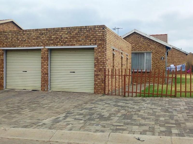 Priced to sell - Photo 4