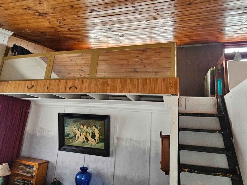 1-Bedroom Nutec Home with Great Potential - Photo 6