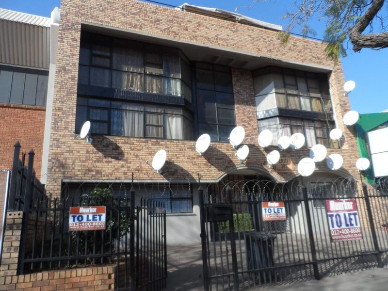 BACHELOR FLAT TO RENT IN PRETORIA CENTRAL - Photo 2
