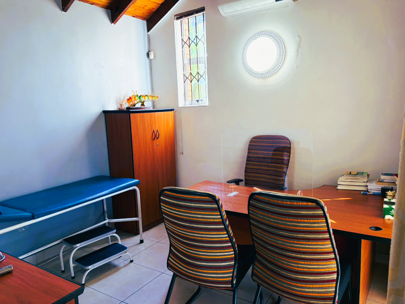 Medical Practice Kenville - Photo 8